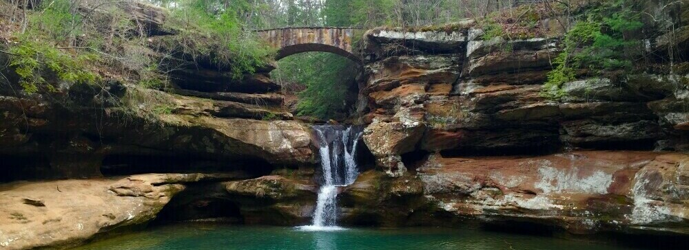 Old Man's Cave Upper Falls in Hocking Hills